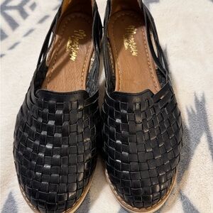 Elegant Black Woven Leather Sandals